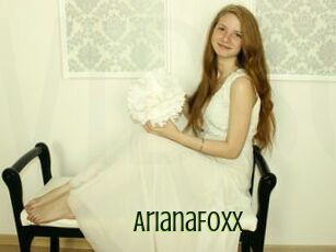 ArianaFoxx