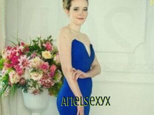 ArielSexyX