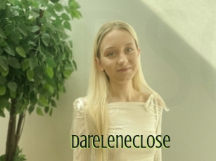 Dareleneclose