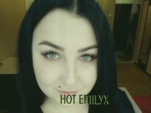 Hot_EmilyX