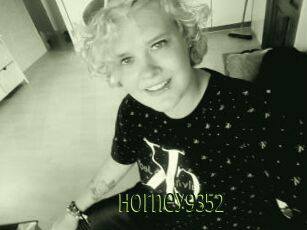 Horney9352