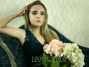 LeoniKavelie Video sodomie anal