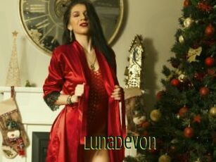 LunaDevon
