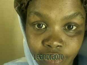 Leandra070