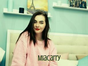 MiaCarry