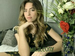 MilaLeony