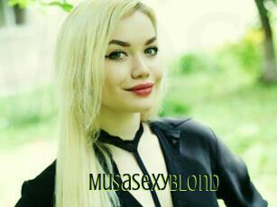 MusaSexyBlond