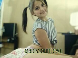 Madissonriley01