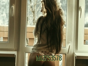 Mia753578