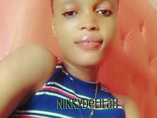 nikkydelilah Video sodomie anal