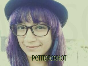 PetiteFoxHot
