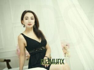 RiaMunX