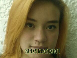 Selenasexxhot